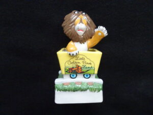Tawny Scrawny Lion Enesco Figurine- 1989